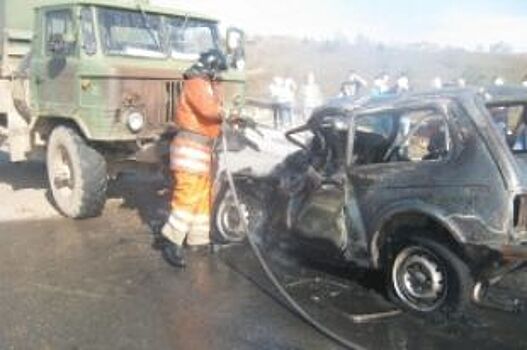 Водитель автомобиля погиб в загоревшейся после ДТП машине