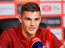 Хохлов прокомментировал данные о просьбе Зобнина насчет снижения зарплаты