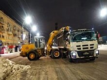 Дороги и тротуары Саратова ночью будут убирать 333 снегоуборочных машины