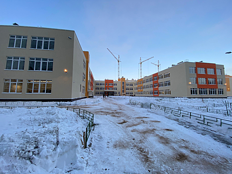 В Петербурге за три года построили больше школ и детсадов, чем за предыдущие десять лет