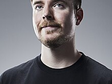 В США появился ещё один потенциальный покупатель TikTok — блогер MrBeast