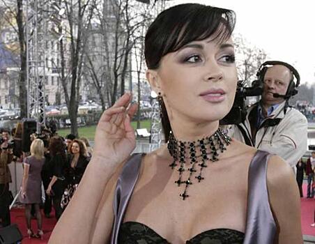 У Заворотнюк не осталось долгов перед приставами