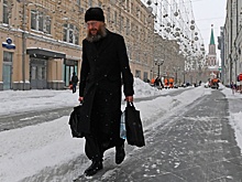 Москвичей предупредили о гололедице