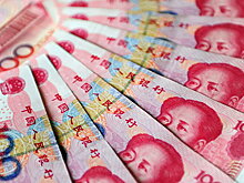 Китай приветствует увеличение доли юаня в ФНБ России