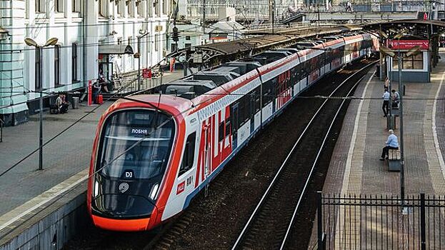 В Москве для пассажиров метро, МЦК и МЦД прозвучат поздравления от звезд