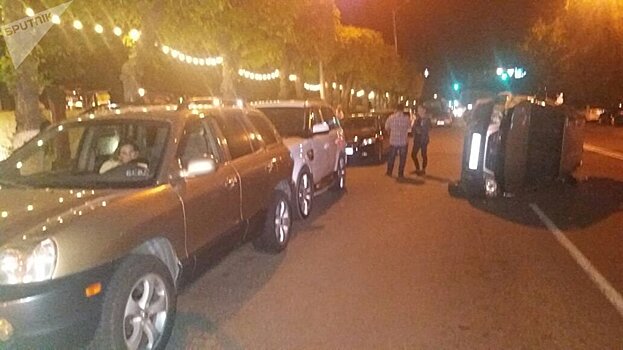 Неизвестный лихач спровоцировал тройное ДТП в Алматы