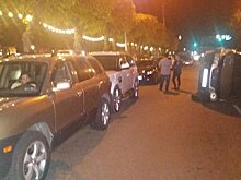 Неизвестный лихач спровоцировал тройное ДТП в Алматы