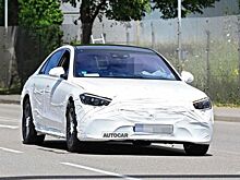 Опубликован очередной тизер нового Mercedes-Benz S-Class