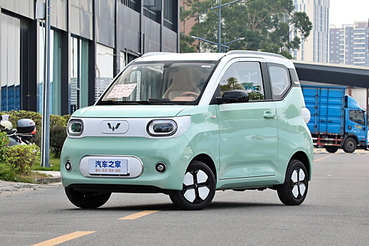 Ульрадешевый городской хэтчбек Wuling Hongguang Mini EV обновился