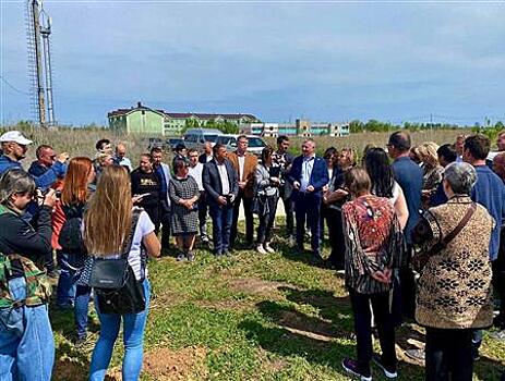 Депутаты губдумы считают необходимым прекратить строительство домов в ЖК "Солнечный"