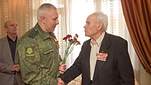 Командование миротворческого контингента РФ в Карабахе поздравило ветеранов Великой Отечественной войны
