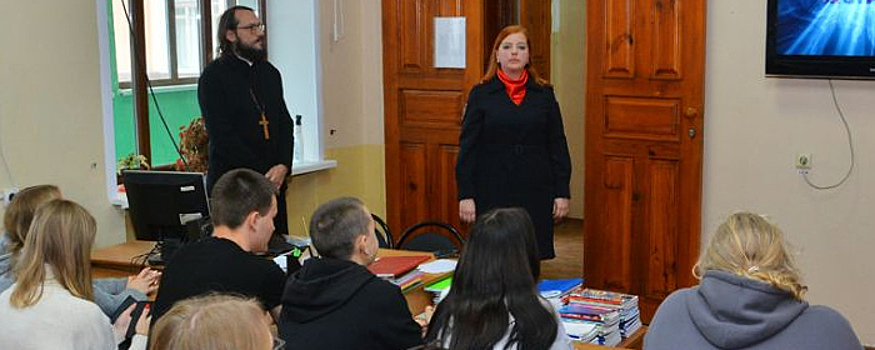 В Самарской области полицейские и представители Общественных советов проводят для студентов мероприятия в рамках акции МВД России «Нет ненависти и вражде»