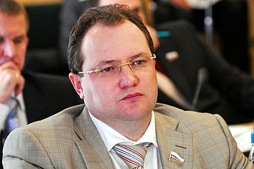 Томскому «нищему» олигарху Агееву припомнили долги