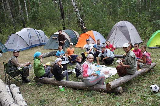В палаточном лагере «ЛаПа» школьники Москвы смогли узнать новое о туризме и расширили свои горизонты