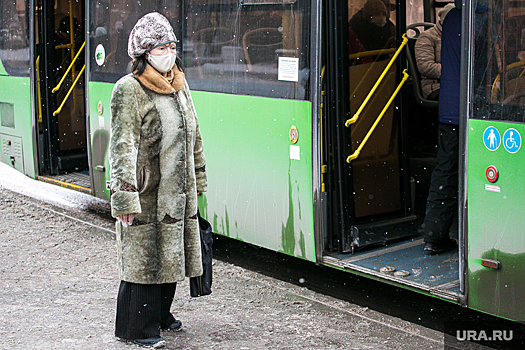 Свердловский перевозчик оправдал водителя, выгнавшего пенсионерку