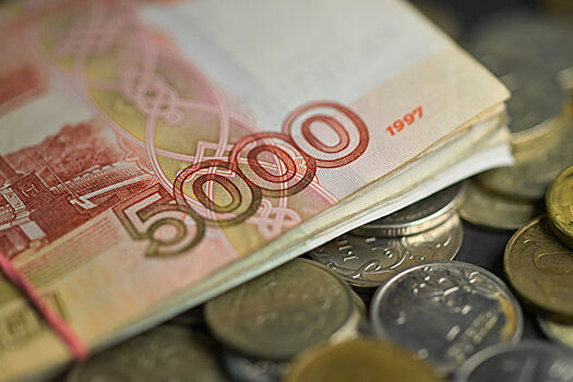 Аналитик ожидает укрепления курса рубля этой зимой