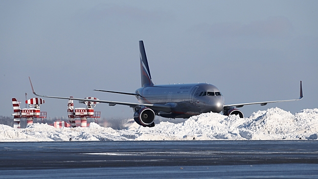 МИД ждет решения властей Японии по рейсам в Россию