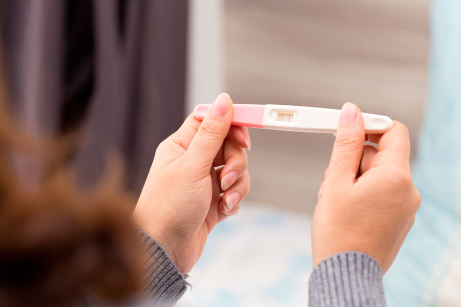 На Урале 14-летняя девочка забеременела от взрослого и попала в больницу