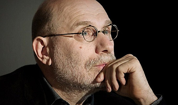 Откуда у Акунина ноги растут?