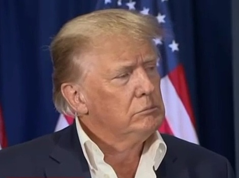 Трамп анонсировал массовые депортации после стрельбы у Белого дома