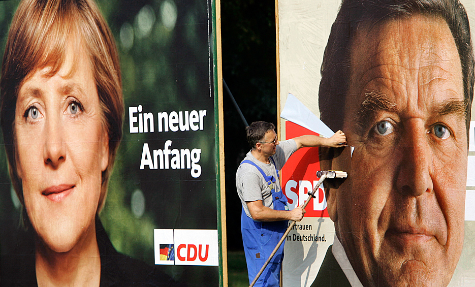Предвыборный плакат в Германии. Ангела Меркель и Герхард Шредер, 2005 год
