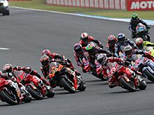 Франческо Баньяя выиграл Гран При Японии MotoGP, Маркес на подиуме