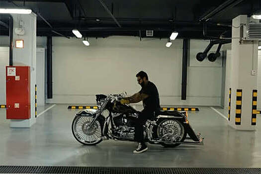 "Звездач": рэпер Тимати купил мотоцикл за 3,1 млн рублей