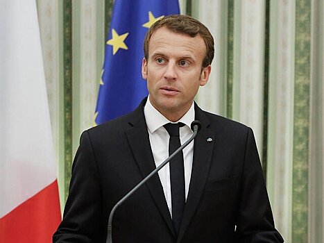 Bloomberg: Макрон заочно поспорил с Трампом из-за импорта энергоносителей из России