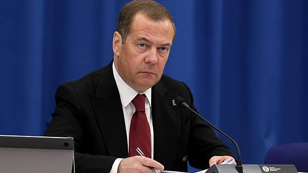 Медведев заявил, что вероятность нового конфликта с Украиной стопроцентная