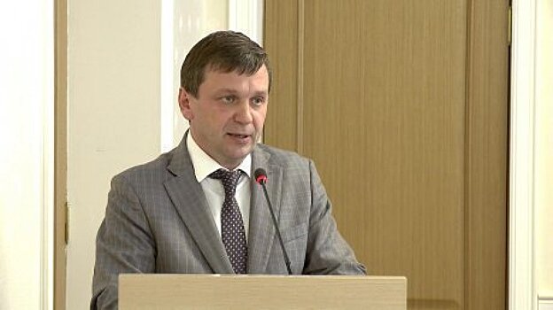 В суде рассматривают новое дело в отношении экс-министра Бурлакова