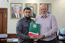 Министр Чечни Дудаев встретился с представителем республики в Челябинской области Яхъяевым