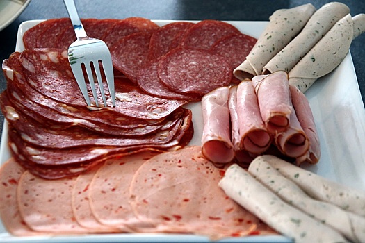 Названы марки колбасы, в которых реально есть мясо
