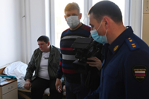 Число госпитализированных после ЧП на шахте "Листвяжная" горноспасателей выросло до 15