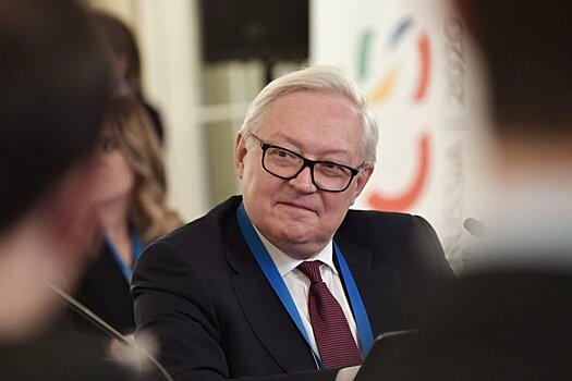 Эксперты назвали новую "холодную войну" самым вероятным сценарием после пандемии