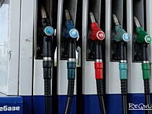 Правительство РФ приняло решение пока не вводить запрет на экспорт бензина