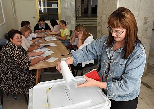 В России начался первый день трехдневных выборов. Где и за кого голосуют граждане страны?