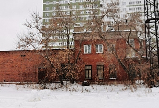 Предпринимателя из Омска номинировали на звание «вандал года» - возможно, он снес остатки здания в центре ...