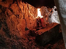 В Ржевском районе поисковики эксгумировали в подвале дома останки 51 человека