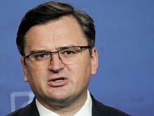 Украина попросила у США миллиард долларов