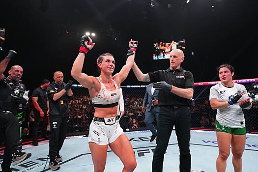 Дерн и Рибас возглавят первый турнир UFC в 2025 году