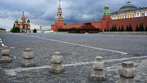 Иммерсивный музей к 80-летию Парада Победы открылся на Красной площади