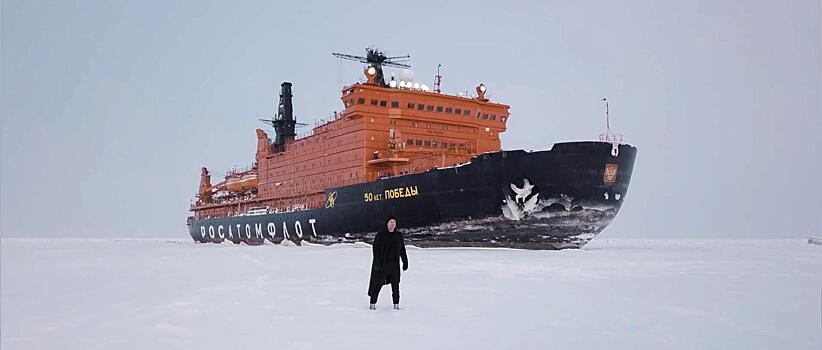 Митя Фомин о путешествии к Северному полюсу и съемках клипа в Арктике: «Выходишь на льдину, и тебя охватывает паника!»