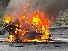 Стали известны детали ДТП со сгоревшим мотоциклом на Колпинском шоссе в Петербурге