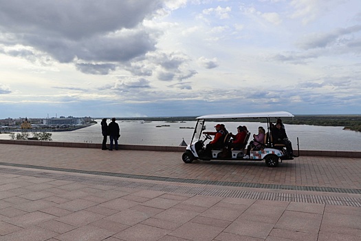 Экскурсии на электромобилях по Нижегородскому кремлю возобновятся с 1 апреля