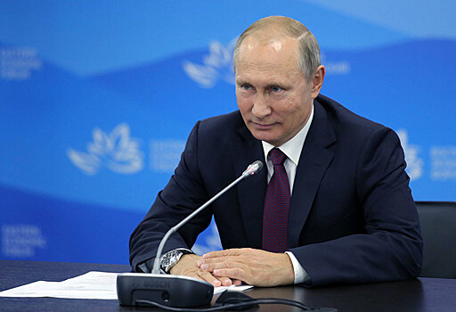 Путин отметил успешное развитие российско-таджикистанских отношений