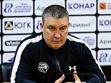 Гатиятулин о звене Бурдасова: «Сыгранности не хватает. Хотелось бы, чтобы они больше играли с шайбой»