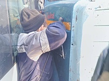 В Уфе мужчину зажало между трамваем и мусоровозом