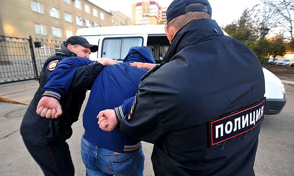 Задержаны годами насиловавшие школьников в Петербурге