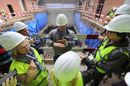 Студенты из Швейцарии получают опыт строительства метро в Москве