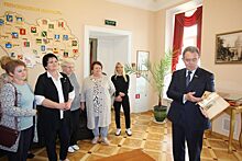 В пензенском ЗакСобре организовали экскурсию для сотрудников учреждений культуры